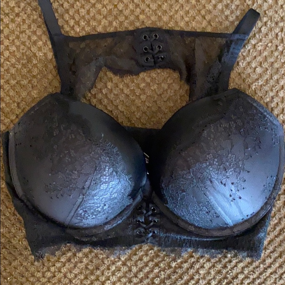 Victoria’s Secret  very sexy bra size 36 DD